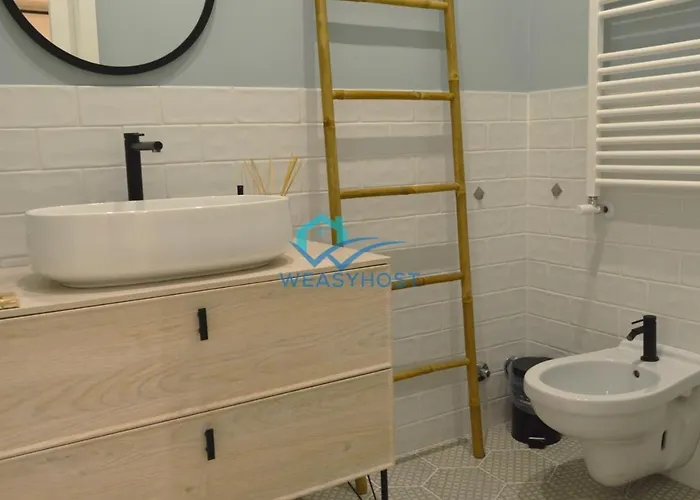 Apartamento Renovated & Bright Tuscolanaflat Roma